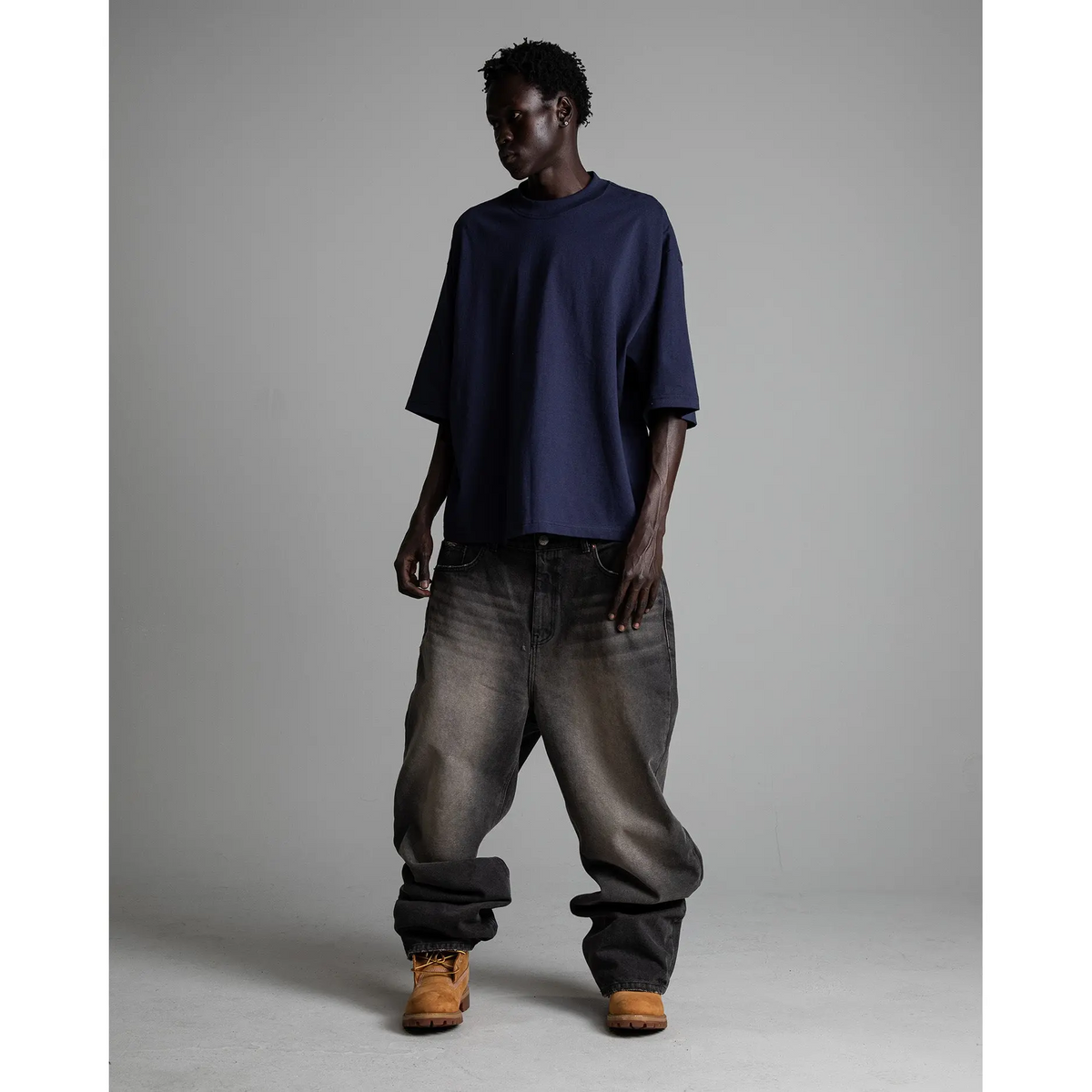7.5oz Heavyweight Oversized Cropped T-Shirt | Streetwear Cotton Tee