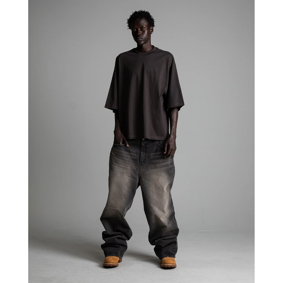 7.5oz Heavyweight Oversized Cropped T-Shirt | Streetwear Cotton Tee