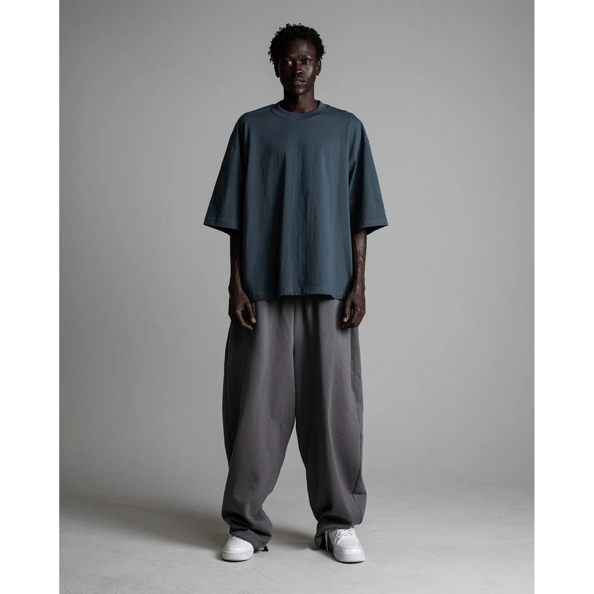 7.5oz Heavyweight Oversized Cropped T-Shirt | Streetwear Cotton Tee
